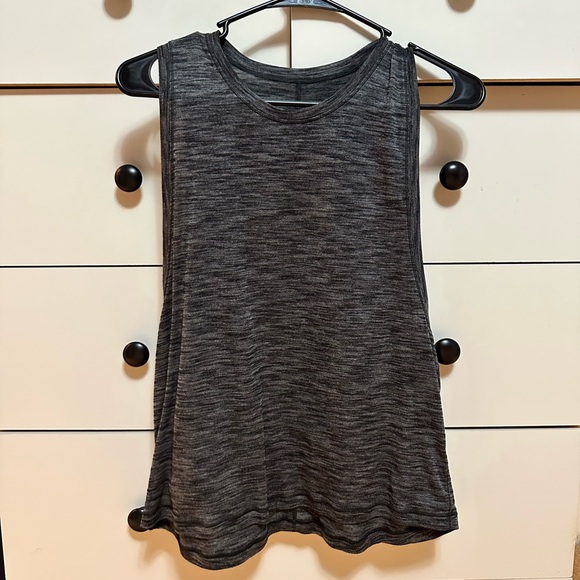 Lululemon cardio squad tank - Picture 1 of 2